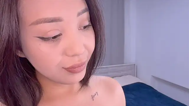 PurrrfectMiko online show from April 5, 2026, 9:21 pm