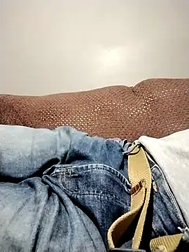 Bombi22 online show from February 21, 2025, 5:24 am