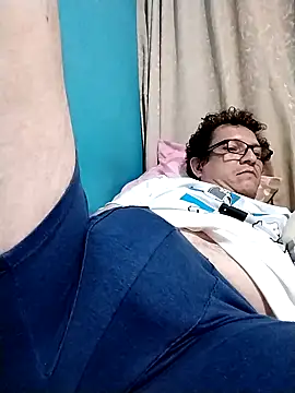 Bombi22 online show from February 16, 2025, 6:54 am