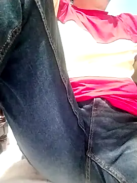 Bombi22 online show from March 9, 2025, 5:00 am