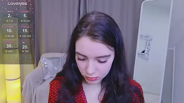 Lana  Cute  online show from March 5, 2025, 11:38 am