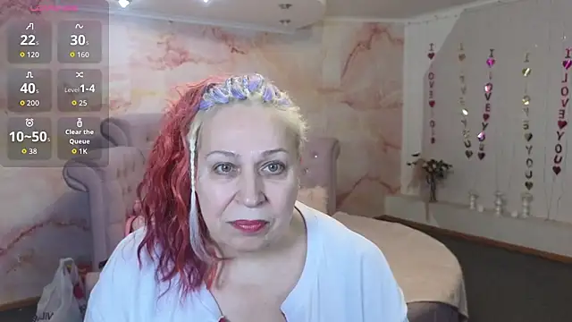 Penelope Pinky online show from November 17, 2025, 10:19 am