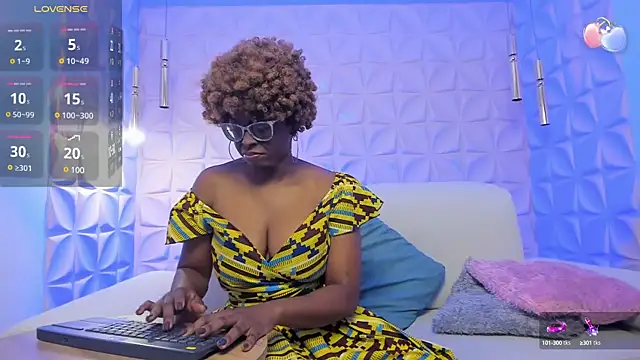 Snapshot of lolajenkins_ chatting on January 24, 2025, 7:39 pm lolajenkins online show from January 24, 2025, 7:39 pm