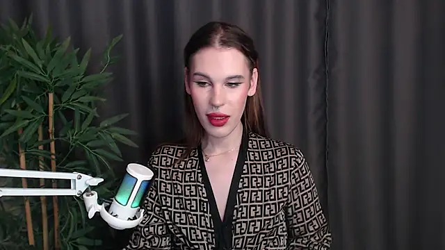 Snapshot of Cassie_Bae chatting on December 22, 2025, 9:26 pm Cassie Bae online show from December 22, 2025, 9:26 pm