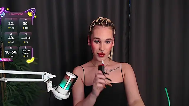 Snapshot of Cassie_Bae chatting on December 17, 2025, 11:26 am Cassie Bae online show from December 17, 2025, 11:26 am