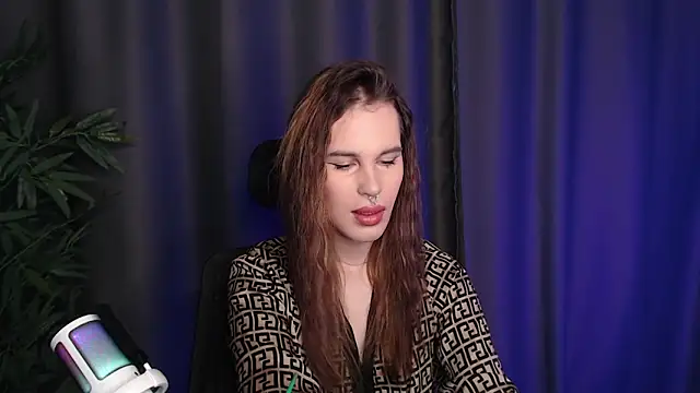 Snapshot of Cassie_Bae chatting on March 1, 2026, 11:32 am Cassie Bae online show from March 1, 2026, 11:32 am