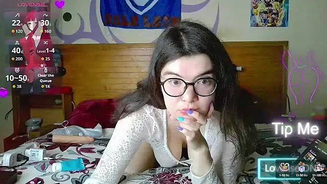 Snapshot of MilahHot13 chatting on September 14, 2025, 1:39 am MilahHot13 online show from September 14, 2025, 1:39 am