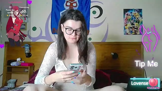 Snapshot of MilahHot13 chatting on September 23, 2025, 1:34 am MilahHot13 online show from September 23, 2025, 1:34 am