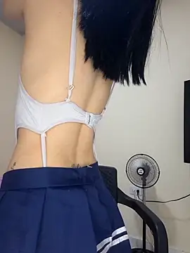 franchezkavegaaa online show from November 12, 2025, 12:09 pm