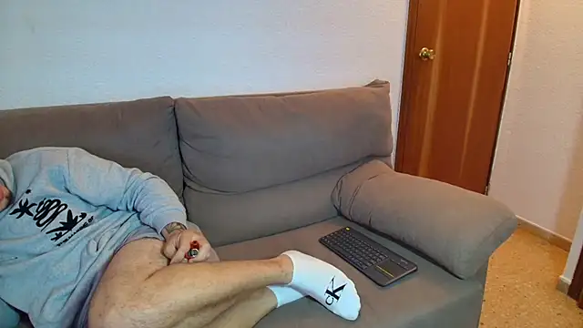 Geishastudios online show from December 5, 2025, 6:23 am