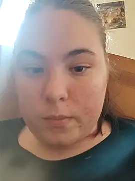 Denyse Eliza online show from April 14, 2026, 1:27 pm