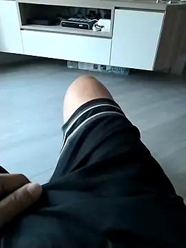 Dannydy2015 online show from September 14, 2025, 1:17 am