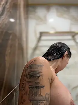 JulliaVegas online show from April 1, 2026, 2:02 am