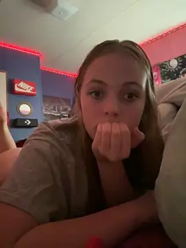 Snapshot of lilabigtits chatting on October 24, 2025, 12:20 am lilabigtits online show from October 24, 2025, 12:20 am