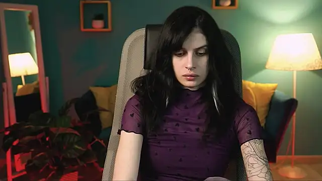 JadeCastle  online show from April 4, 2026, 5:52 pm