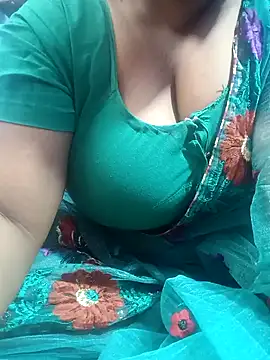 Hot-Manshi2 online show from November 11, 2025, 6:47 pm