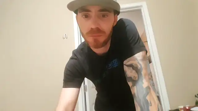 Huntzg23 online show from February 10, 2026, 10:42 pm