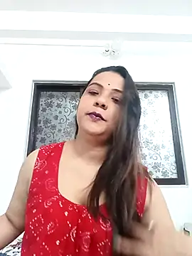 Snapshot of Hot-shot99 chatting on October 2, 2025, 7:45 am Hot-shot99 online show from October 2, 2025, 7:45 am