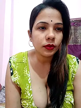 Snapshot of Hot-shot99 chatting on February 23, 2025, 1:21 pm Hot-shot99 online show from February 23, 2025, 1:21 pm