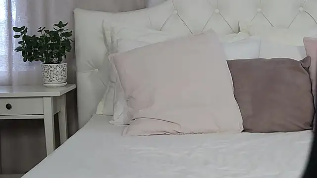 Anna Mary Rose online show from February 28, 2025, 6:21 am