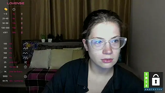 Alicia redfollow online show from September 28, 2025, 5:20 pm