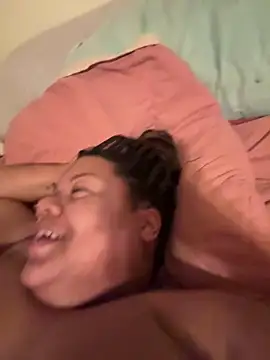 InterRacialFacial7296 online show from May 21, 2026, 11:18 am