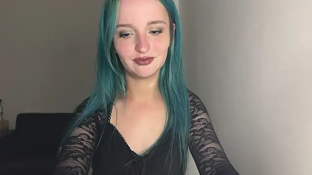 bumble bee online show from January 27, 2025, 3:39 pm