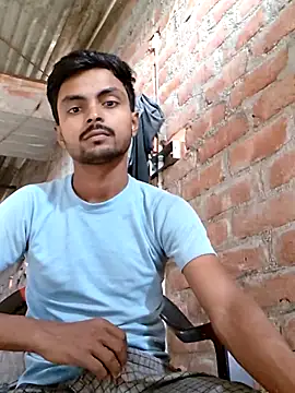 Snapshot of Suraj223kumar chatting on June 6, 2026, 3:45 am Suraj223kumar online show from June 6, 2026, 3:45 am