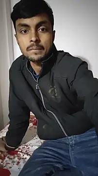 Suraj223kumar online show from December 17, 2025, 5:45 am