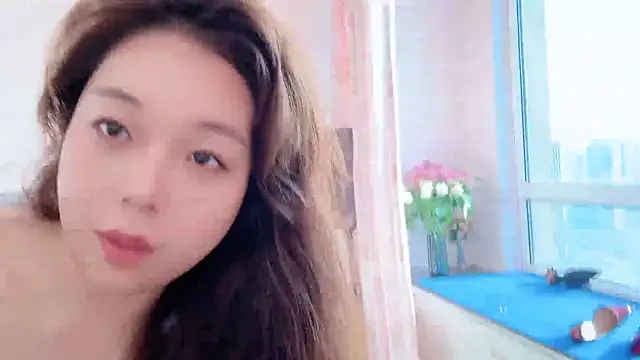 Snapshot of Z30966903S chatting on December 5, 2025, 6:56 am Z30966903S online show from December 5, 2025, 6:56 am