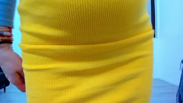 Julya Anna online show from March 15, 2025, 7:20 am