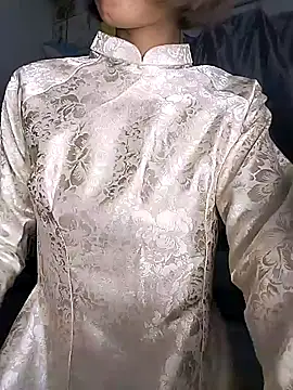 Lucy limon online show from April 9, 2026, 10:43 am