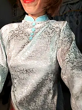 Lucy limon online show from January 14, 2026, 2:04 am