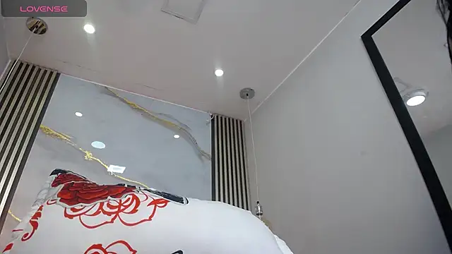 Snapshot of Latrice_Gomez chatting on December 19, 2024, 8:55 pm Latrice Gomez online show from December 19, 2024, 8:55 pm