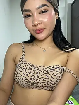 Just valen online show from April 12, 2026, 5:44 am