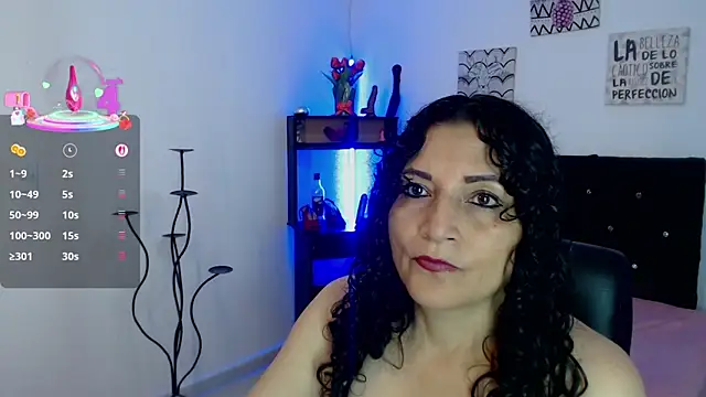arianna ros3 online show from September 14, 2025, 2:39 pm