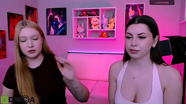 playful sophie online show from March 1, 2026, 8:20 pm