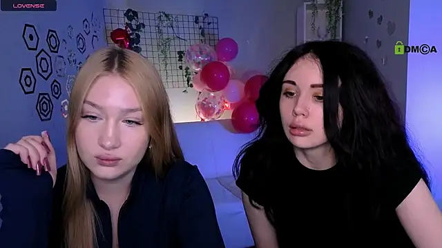 playful sophie online show from March 4, 2026, 8:16 pm