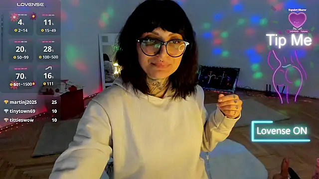 Lucky Deniz online show from March 6, 2025, 11:36 am