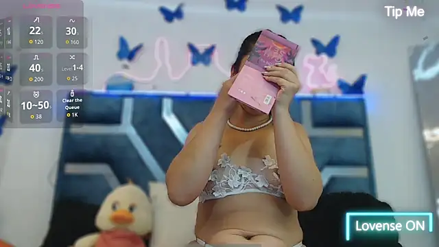 Roxan Fox- online show from September 13, 2025, 2:55 am