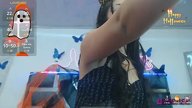 Roxan Fox- online show from October 28, 2025, 3:29 am