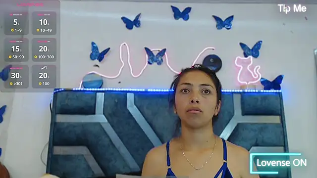 Roxan Fox- online show from October 2, 2025, 2:37 am