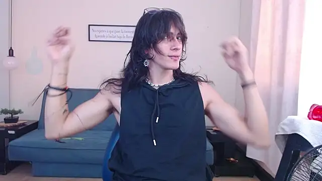 andreey50 online show from February 22, 2025, 8:20 pm