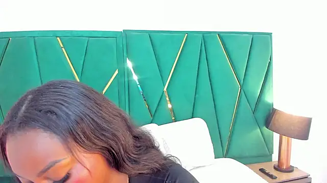 Snapshot of Tamara_Myller chatting on March 11, 2025, 12:28 pm Tamara Myller online show from March 11, 2025, 12:28 pm