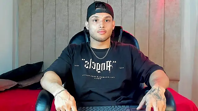 Snapshot of jeicob_gagnon chatting on September 30, 2025, 5:46 am jeicob gagnon online show from September 30, 2025, 5:46 am