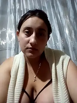 Snapshot of hanna_sky1 chatting on January 22, 2025, 8:59 pm hanna sky1 online show from January 22, 2025, 8:59 pm