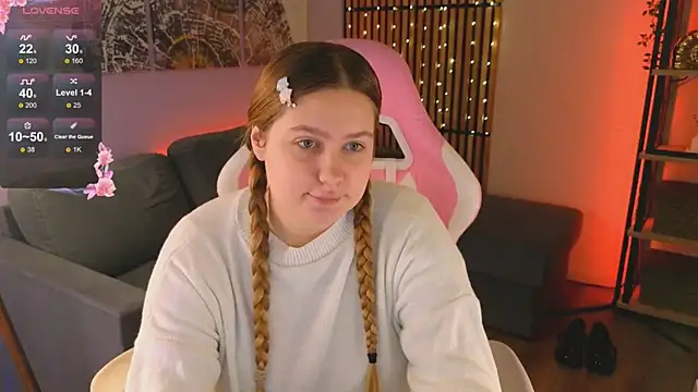 Snapshot of Ellie_Wellie chatting on March 5, 2025, 11:49 am Ellie Wellie online show from March 5, 2025, 11:49 am