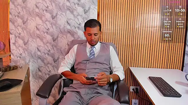 Hideintheoffice online show from April 1, 2026, 1:12 pm