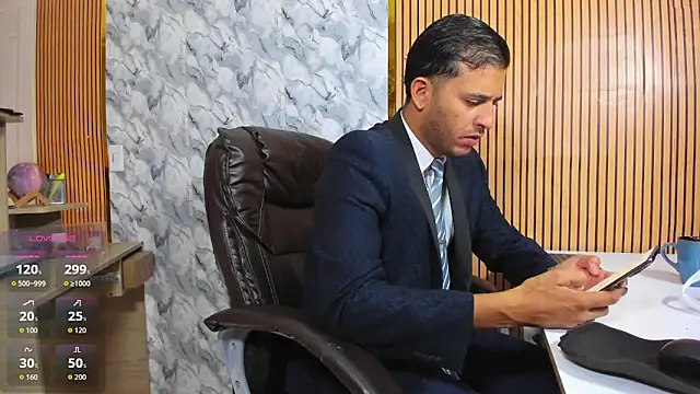 Hideintheoffice online show from March 28, 2026, 12:50 pm