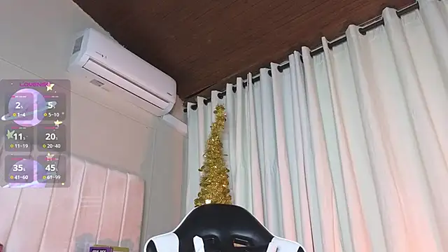 Snapshot of Samir_bear chatting on December 18, 2025, 12:42 pm Samir bear online show from December 18, 2025, 12:42 pm